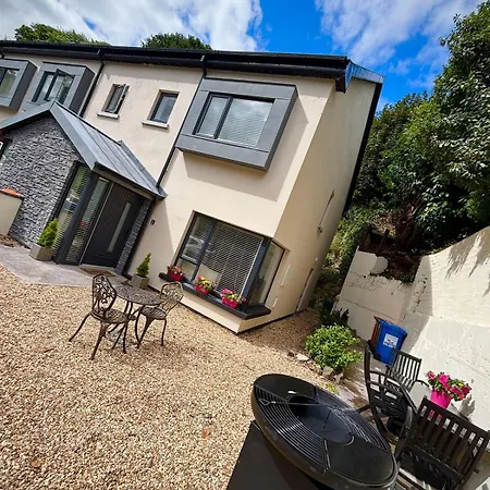 Atlas Harbour Monkstown *
